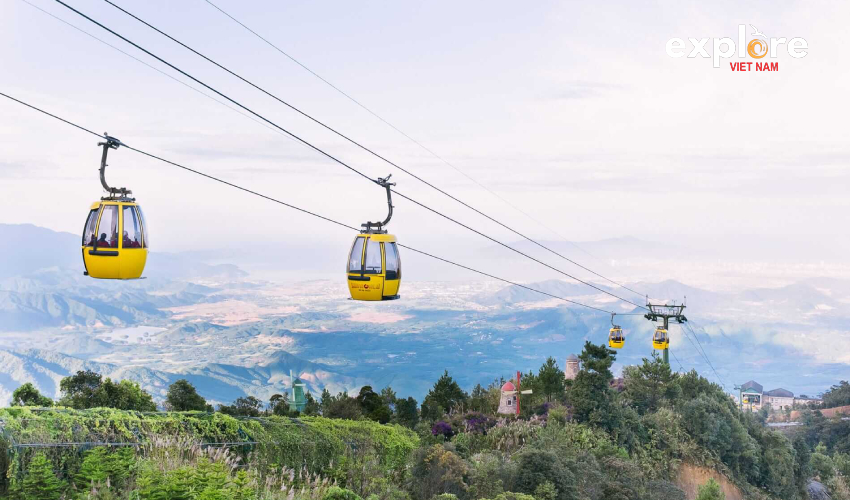Bana-Hills-cable-car-golden-bridge-shore-excursion