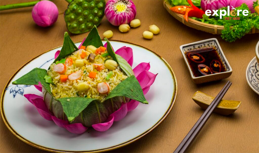 Hue-Royal-Banquet-Experience-chan-may-port